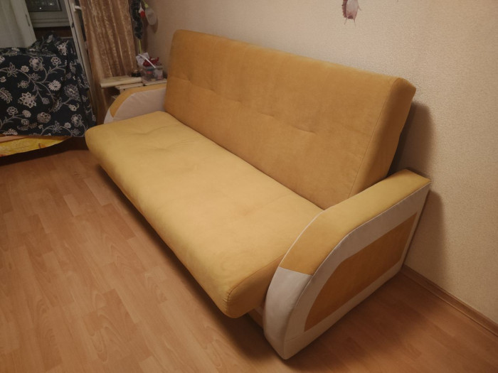 Диван-книжка Феникс, 140х190, велюр красный