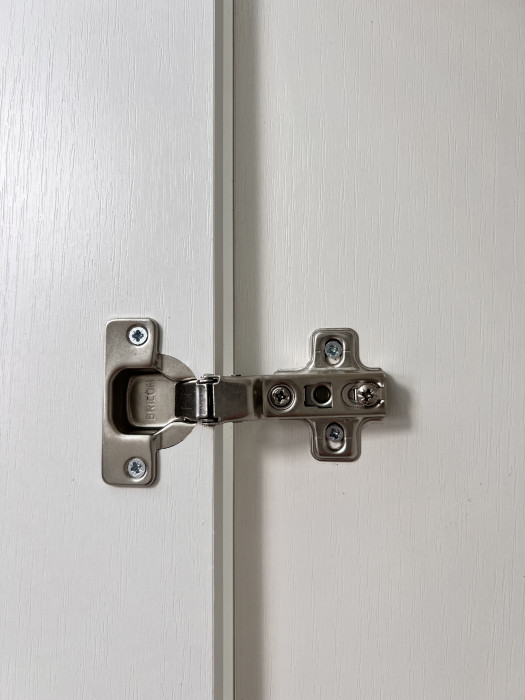 Шкаф Мадрид (1,6) с 6 ящ. внутри без зеркала, Белый